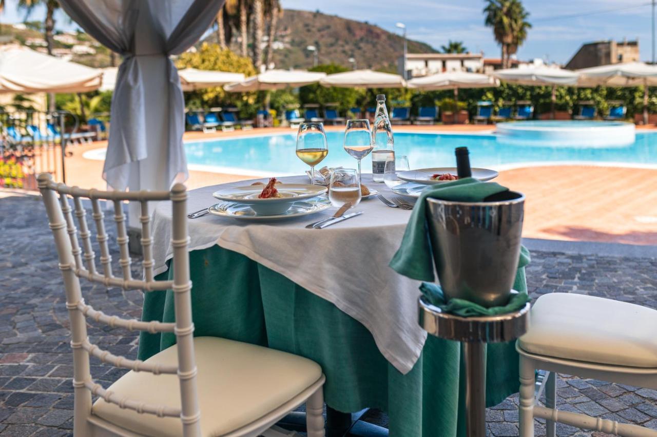 Hotel Aktea Липари Экстерьер фото