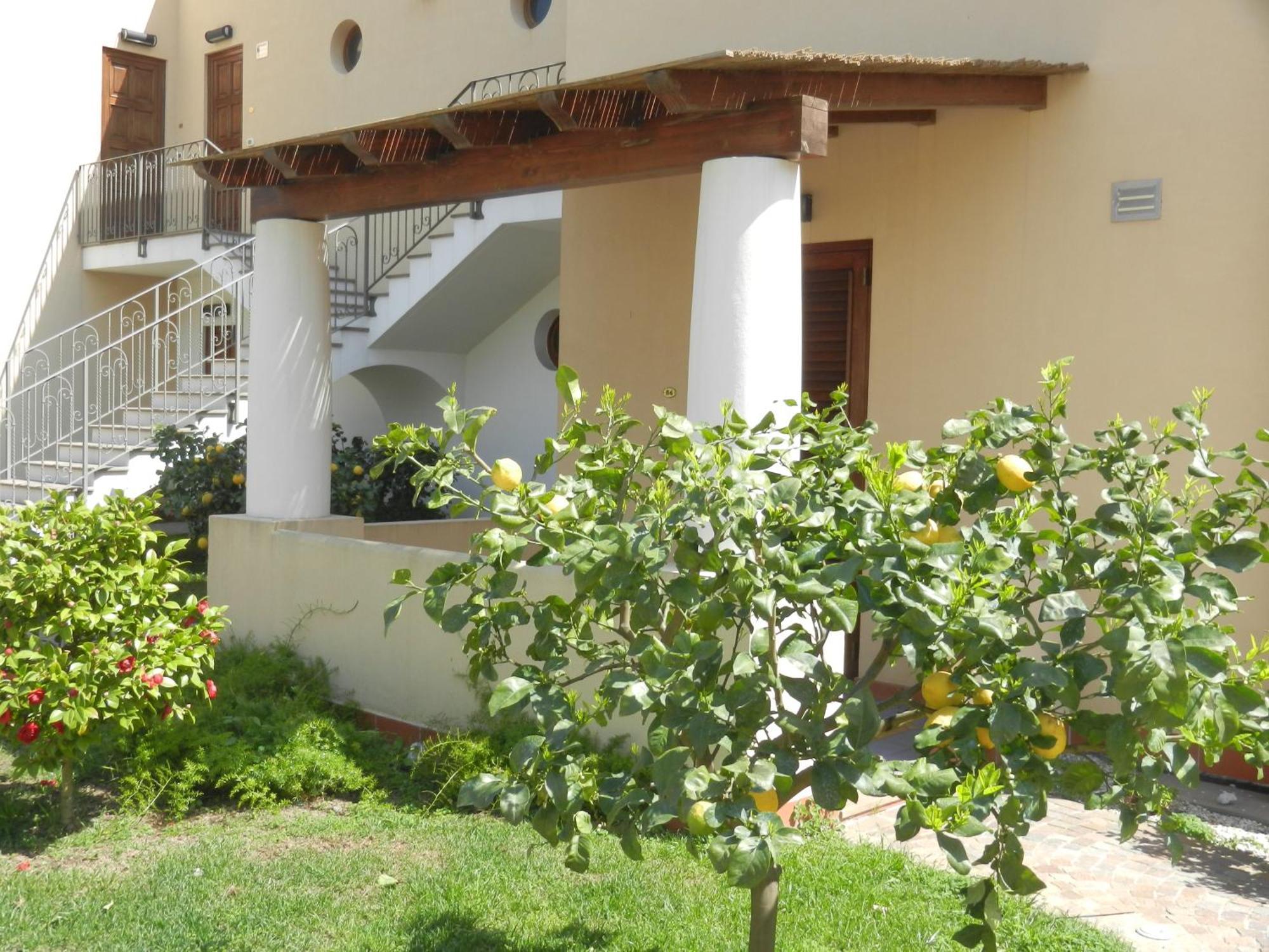 Hotel Aktea Липари Экстерьер фото
